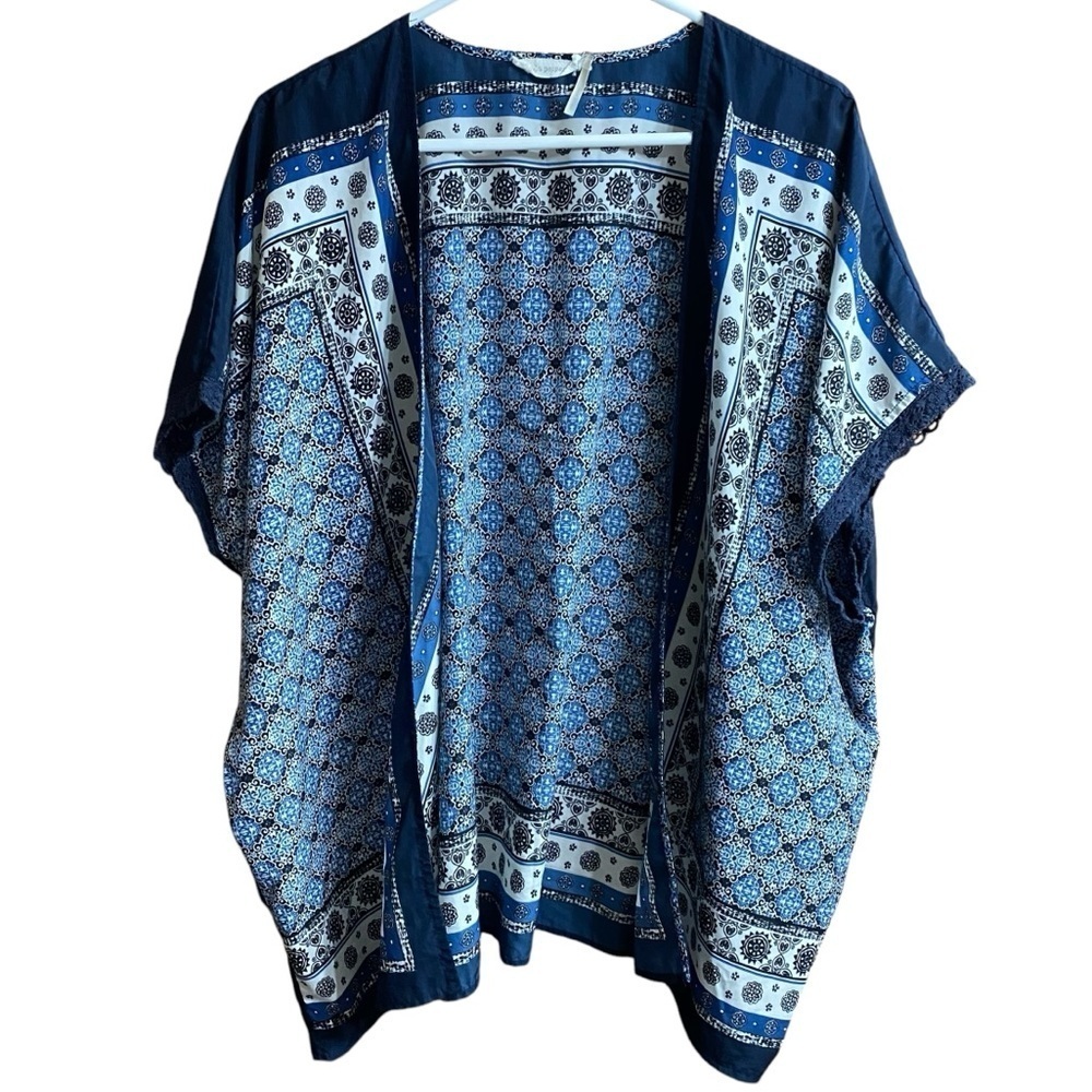 Blu Pepper Blue Floral Boho Lightweight Open Front Kimono Size Medium